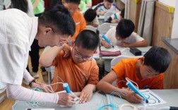 2025小学课后托管班如何收费？