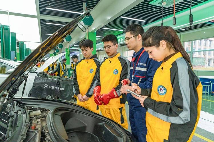 初中毕业学汽修,选校要注意什么?-图1 初中毕业学汽修,选校要注意什么?-图1