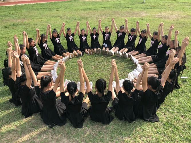 下学两年学幼师还来得及吗？-图2