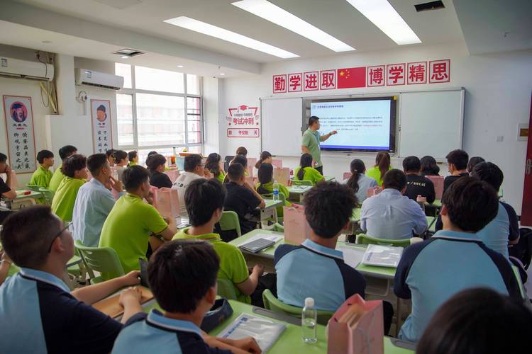 初中没毕业,能上哪些学校继续学习?-图2 初中没毕业,能上哪些学校继续学习?-图2