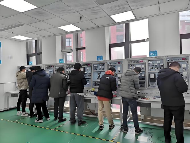 初中毕业能报电工培训班学校吗?-图3 初中毕业能报电工培训班学校吗?-图3