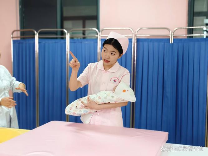 初中以下学历能学护理吗？-图2