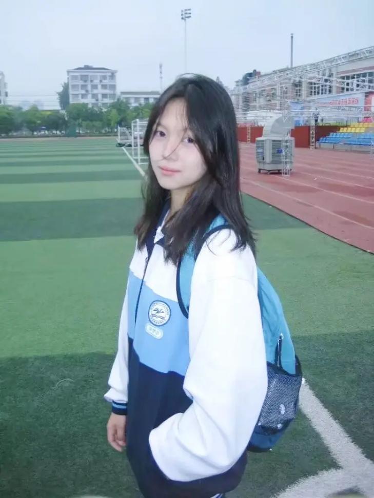 长春高中女生在哪里能找到?-图1 长春高中女生在哪里能找到?-图1