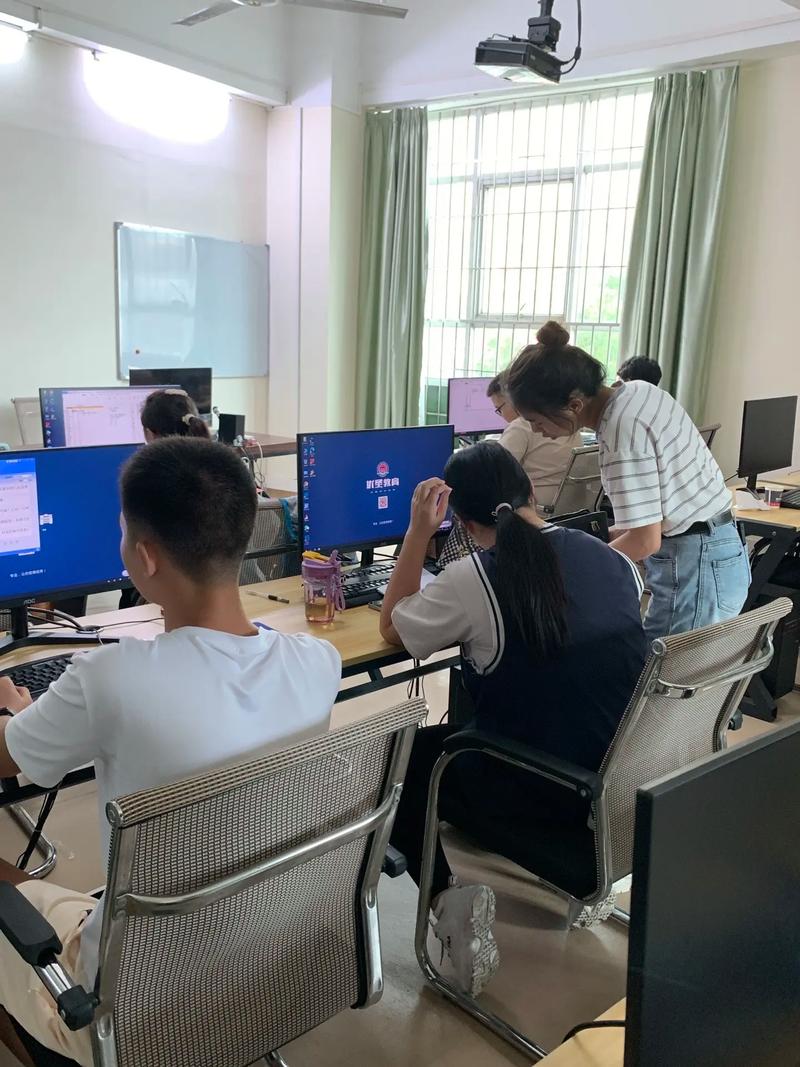 初中毕业学电脑,出路究竟在何方?-图3 初中毕业学电脑,出路究竟在何方?-图3