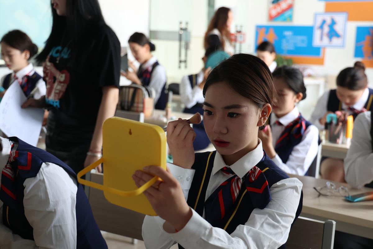 高中毕业女生学什么技术有前途？-图1