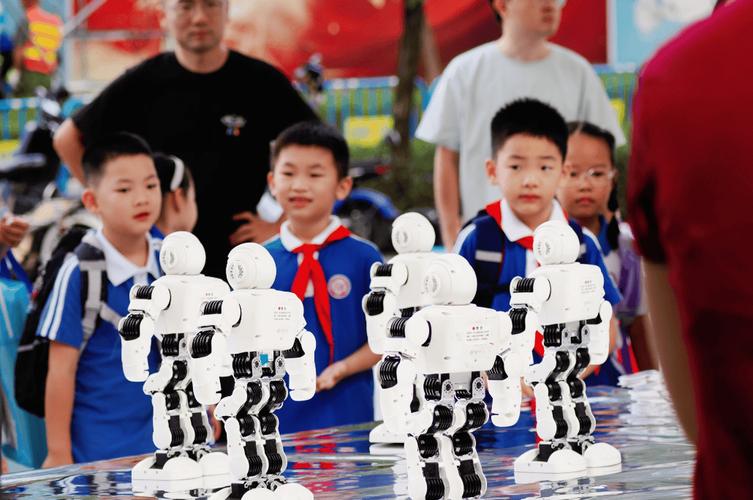 深圳初中机器人培训学校哪家好？-图2