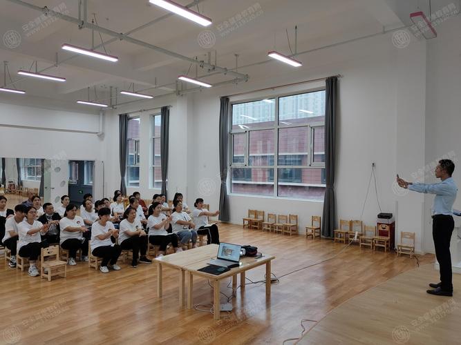 石家庄棉四幼师招专科生吗?-图3 石家庄棉四幼师招专科生吗?-图3