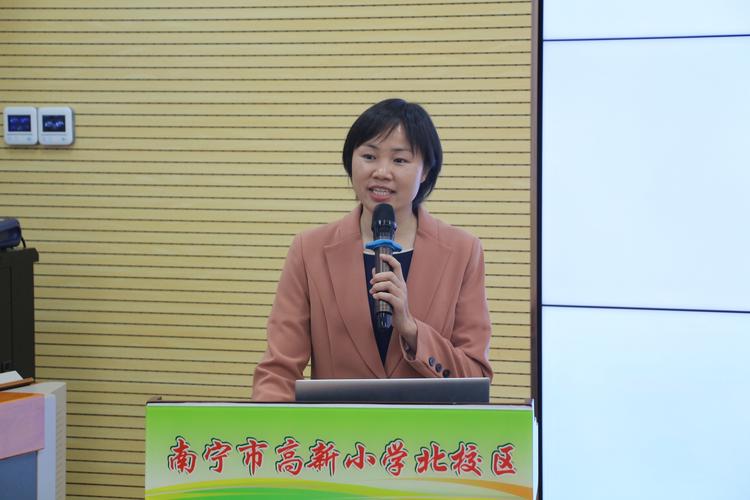 南宁高新小学西校区老师有何故事?-图2 南宁高新小学西校区老师有何故事?-图2