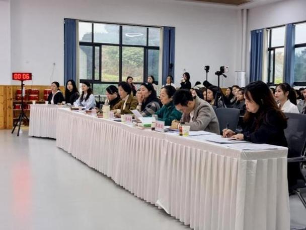 2025幼师资格证答案哪里找?-图1 2025幼师资格证答案哪里找?-图1