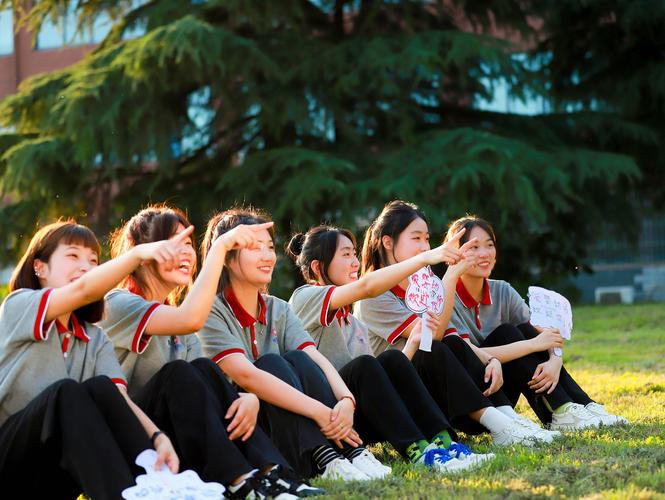 初中生学幼师哪个学校好-图3 初中生学幼师哪个学校好-图3