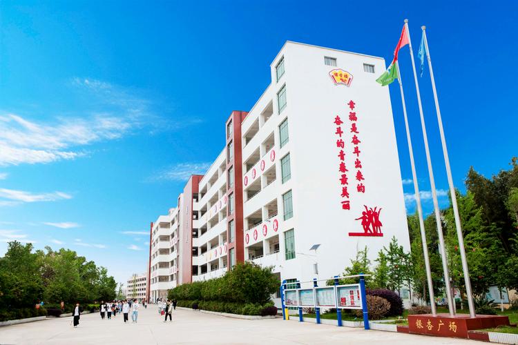 赣州中专学校招幼师,需要什么条件?-图3 赣州中专学校招幼师,需要什么条件?-图3