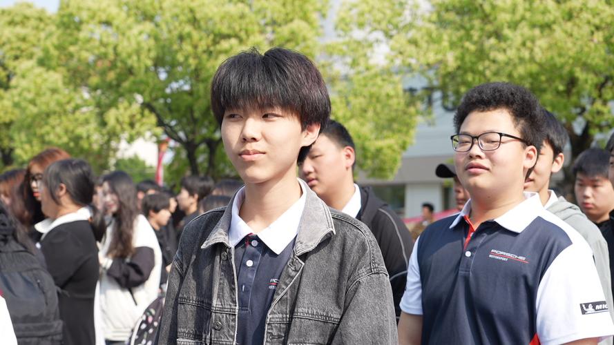 初中毕业男生选什么专业最热门好就业?-图3 初中毕业男生选什么专业最热门好就业?-图3