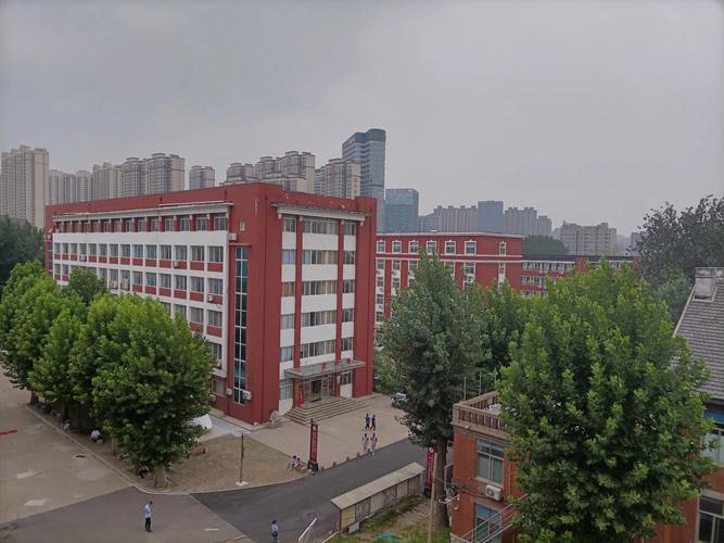 济南应用技术学校幼师怎么样？-图2