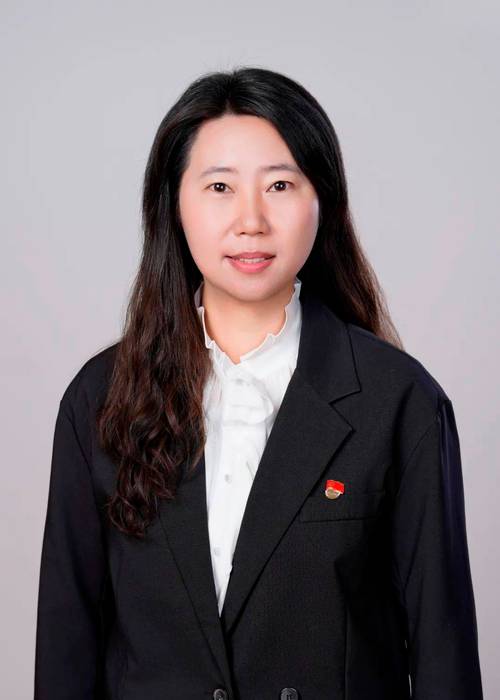 考云南初中教师证需满足哪些条件？-图2