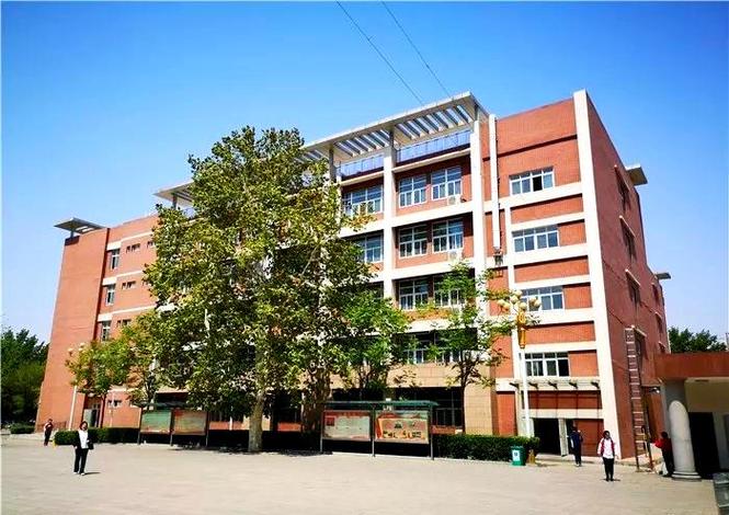 河南省实验文博学校高中有何特色?-图1 河南省实验文博学校高中有何特色?-图1