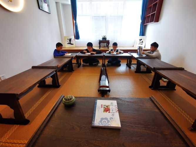 上海私塾初中教育,是另类选择还是合规探索?-图3 上海私塾初中教育,是另类选择还是合规探索?-图3