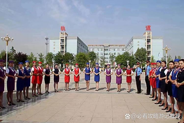 初中毕业能学开火车吗?-图1 初中毕业能学开火车吗?-图1