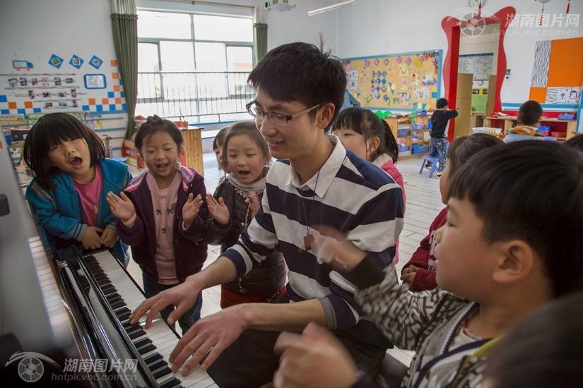 95年幼师资格证图片，真实还是仿制？-图2