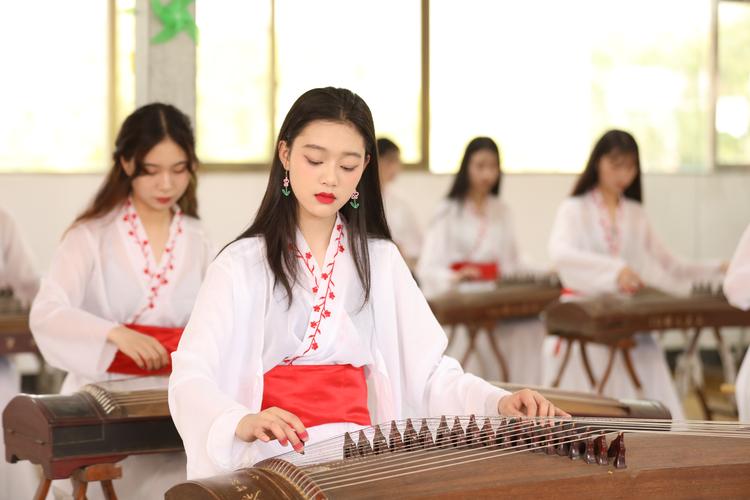 南昌有哪些幼师专业学校？-图3