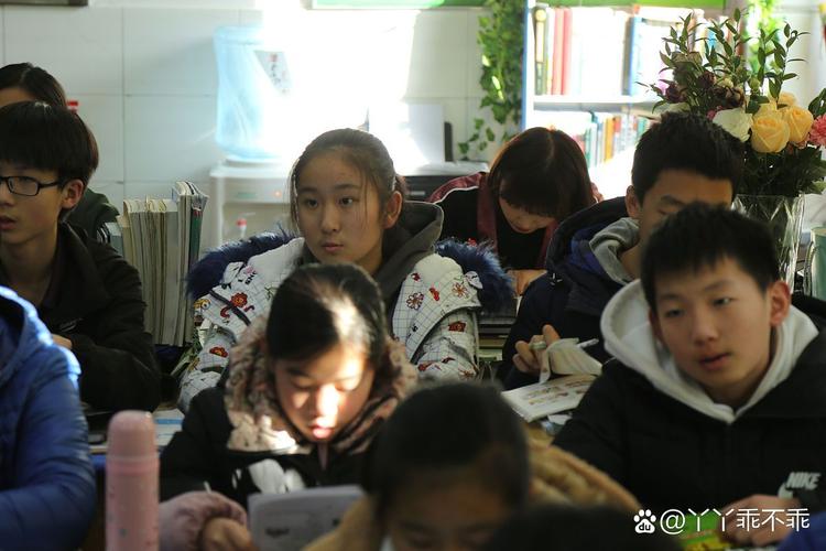 初中毕业读幼师，出路真的好吗？-图3