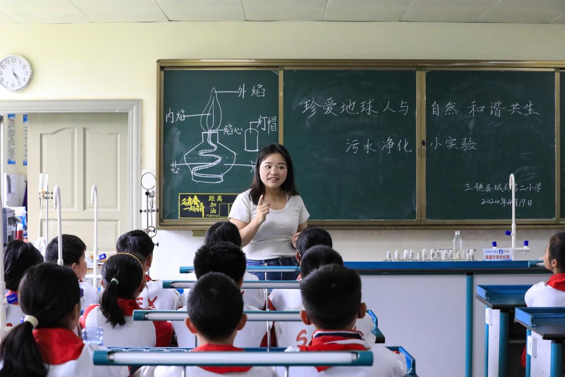 豪迈初中老师待遇究竟如何？-图3