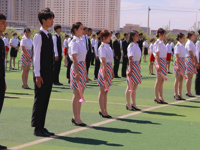 初中毕业选航空高铁专业，前景如何？-图3