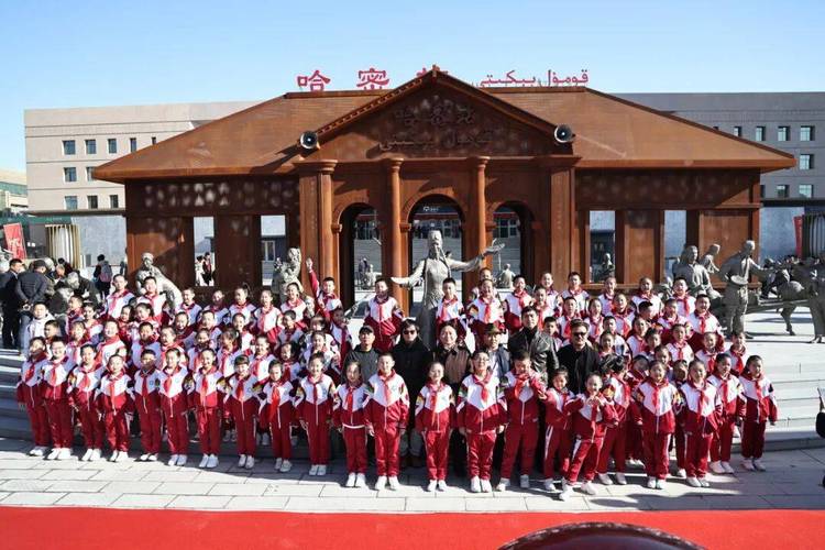 新疆哈密高中美术学校有何特色与优势?-图1 新疆哈密高中美术学校有何特色与优势?-图1