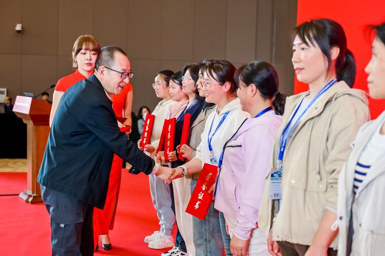 石家庄幼师专业学校校长-图3