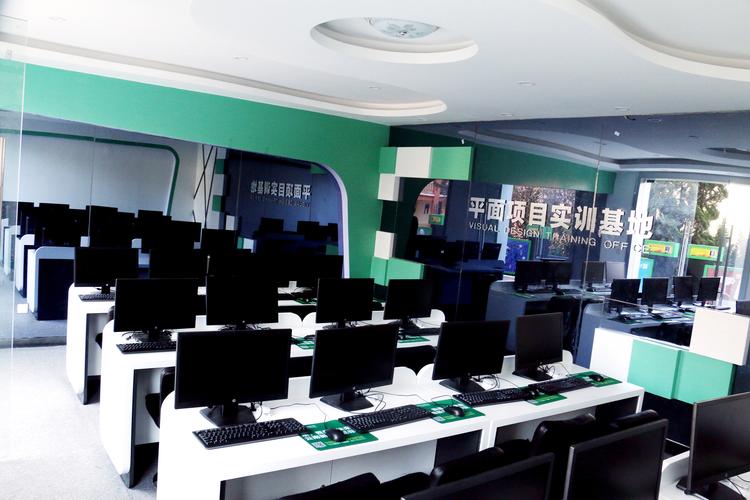 初中电脑培训学校有哪些-图1