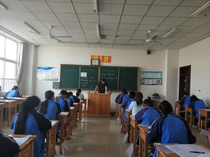 上海国际高中监考老师-图3