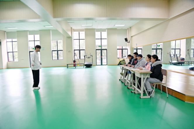 贵阳幼师学院中专如何考大专？-图1