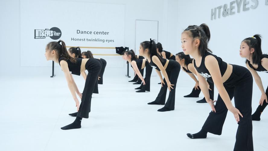 西安有哪些高中开设舞蹈专业？-图1