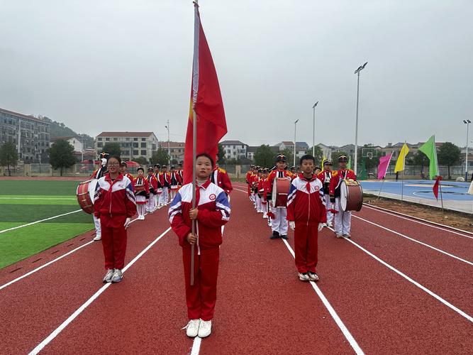 岳阳县2025初中起点有哪些招生政策?-图1 岳阳县2025初中起点有哪些招生政策?-图1