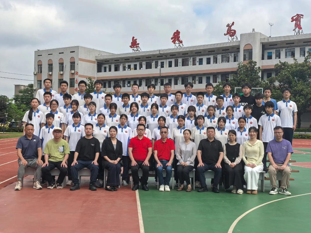 初中毕业能上长沙大专学校吗?-图1 初中毕业能上长沙大专学校吗?-图1