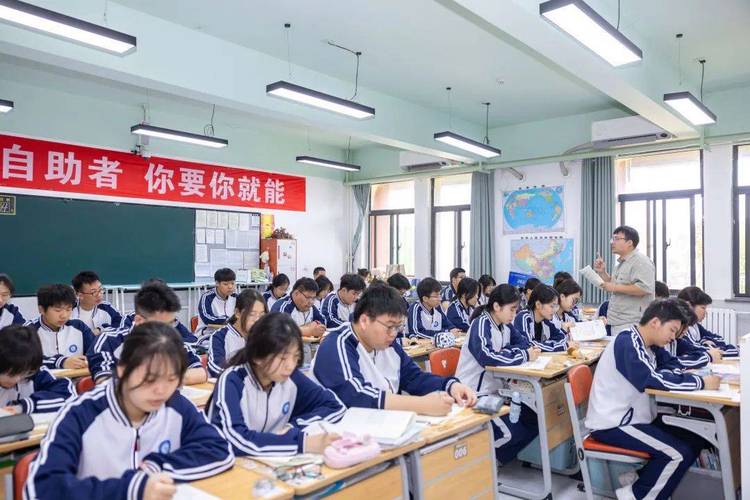 西安职高热门专业有哪些？就业方向如何？-图2