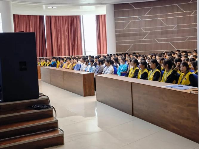 泸州江阳职高幼师图像有何故事？-图2