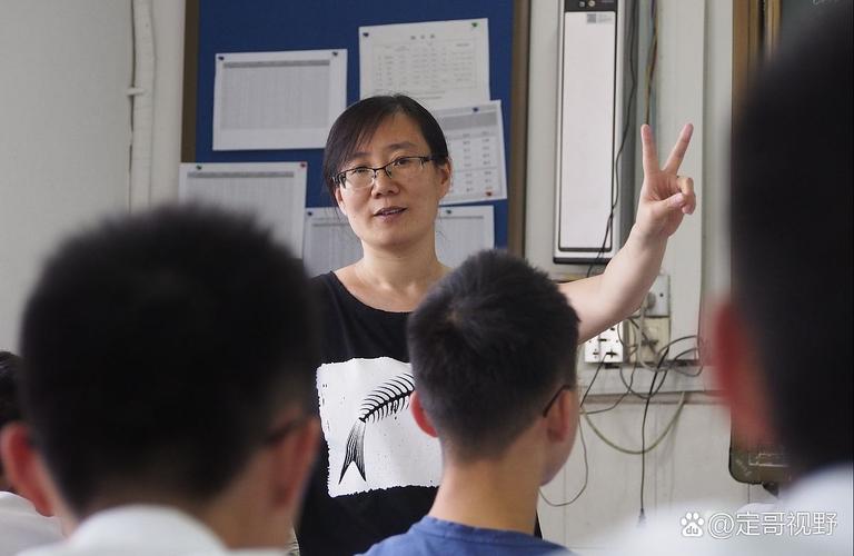 松江九亭高中补课老师为何受关注？-图1