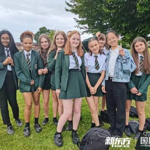 英国初中暑假就毕业吗?-图1 英国初中暑假就毕业吗?-图1