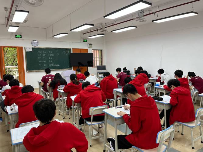 萧山电大暑假高中辅导有何特色？-图2