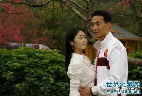 广西柳州女幼师莫某照片引关注？-图2