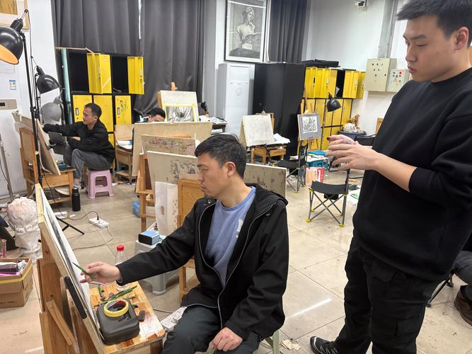 初中美术学科教学能力如何提升？-图1