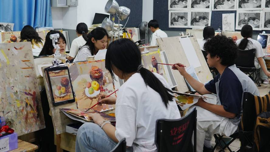 郑州哪些高中招美术生？-图3