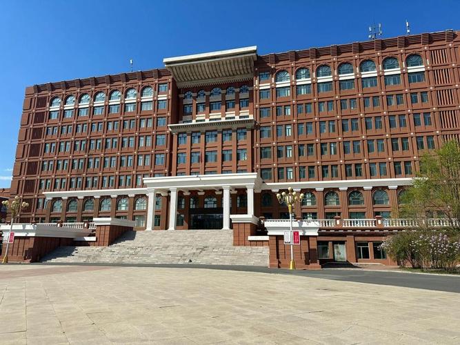 哈尔滨幼师职业学校怎么样？-图1