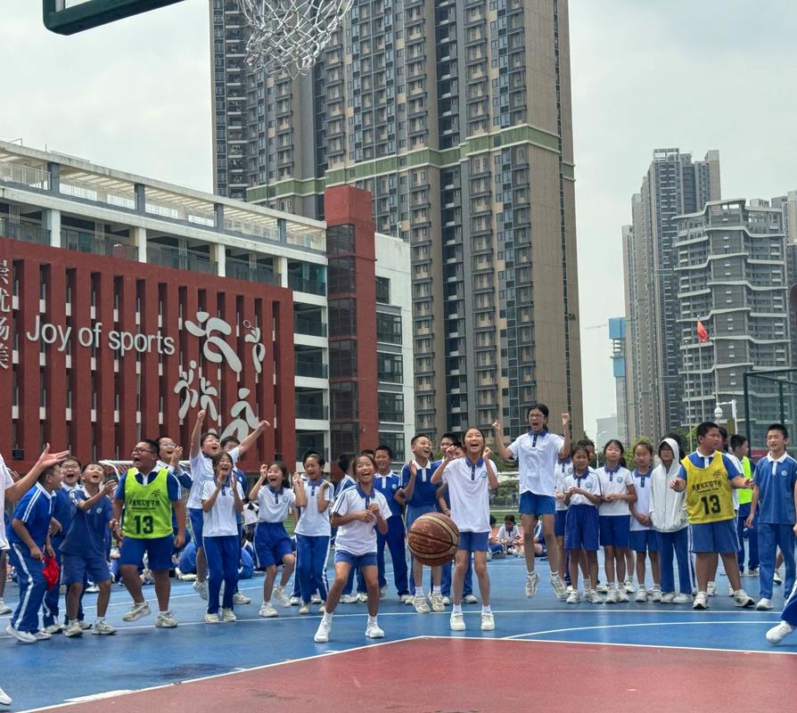 广东电视广播大学初中怎么读？-图2