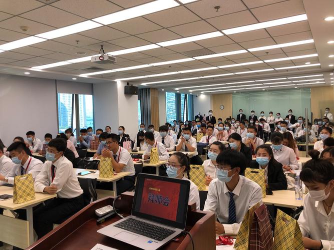 初中毕业能直接从事国贸工作吗？-图2